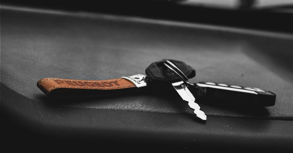 Car Lockout Service — Marina Locksmiths