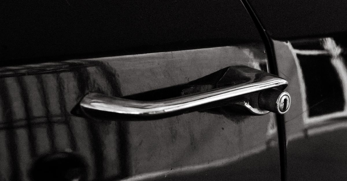Lost Your Only Car Key on Staten Island? Here's Your Fastest Route to a New One — Marina Locksmiths
